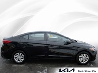 2017 Hyundai Elantra 4dr Sdn Man L