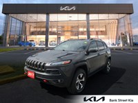 2017 Jeep Cherokee 4WD 4dr Trailhawk