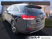 2017 Kia Sorento AWD 4dr EX V6 7-Seater