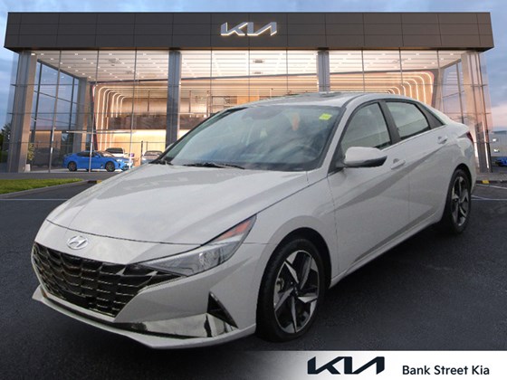 2023 Hyundai Elantra HEV Luxury