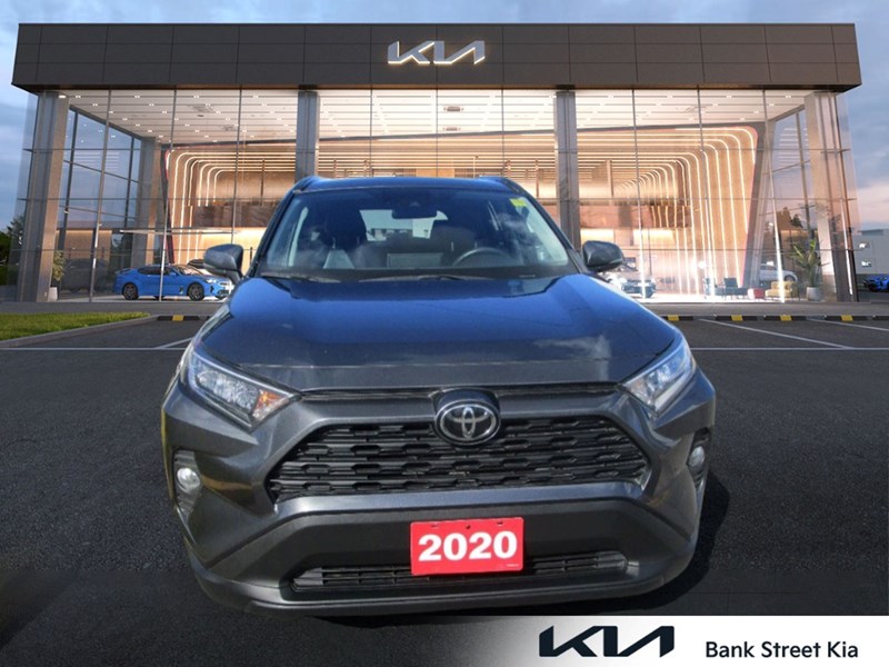 2020 Toyota RAV4 XLE AWD