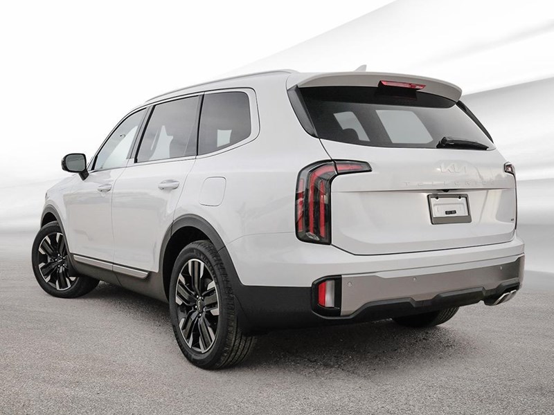 2025 Kia Telluride SX Limited AWD w/Black Interior